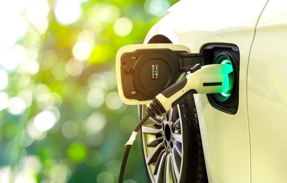 Instalación de puntos de recarga para coches eléctricos: Lo que necesita saber